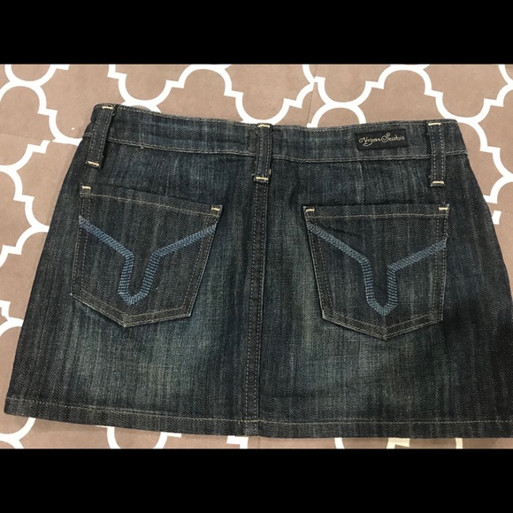 Vigoss Denim Mini Skirt - Picture 2 of 6